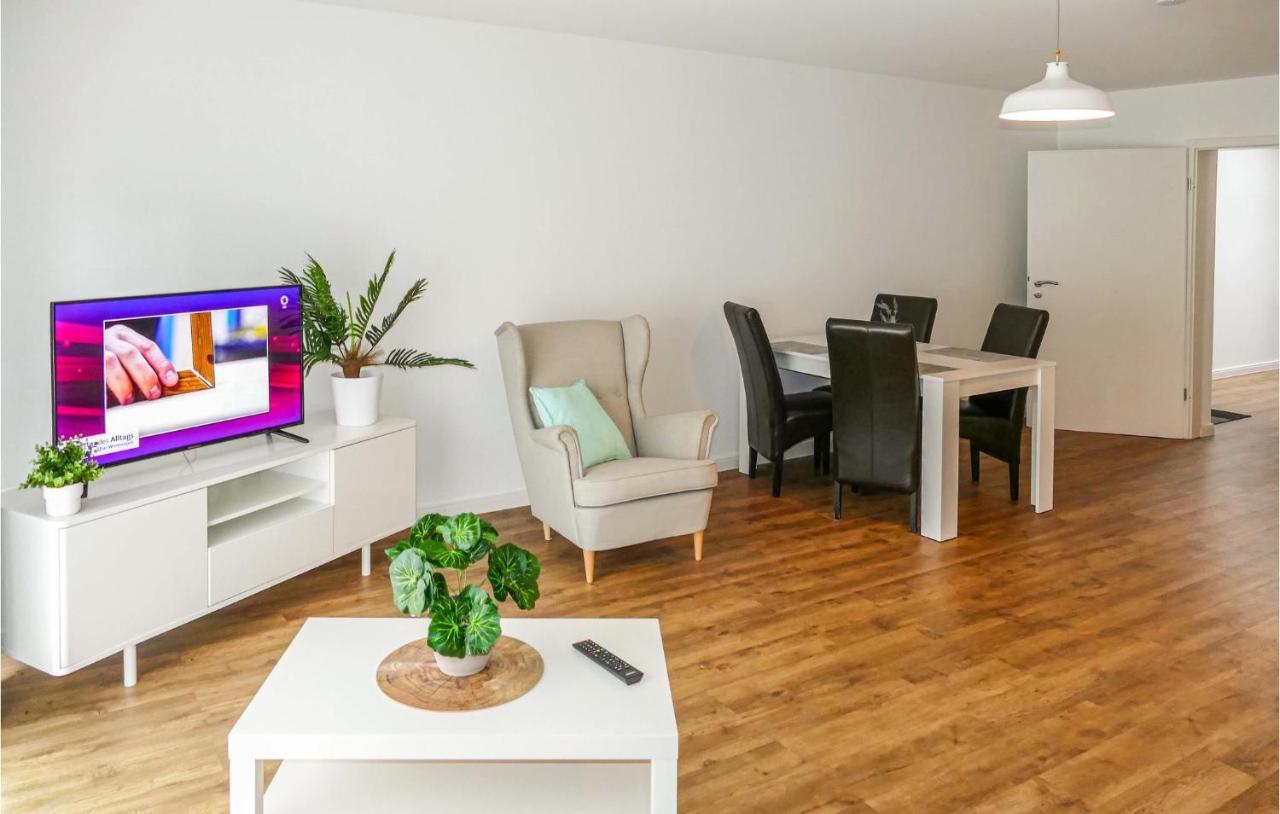 Lovely Apartment In Passow Ot Charlottenho Zahren Eksteriør bilde